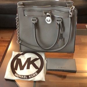 FINAL PRICE DROP Michael Kors Large Leather Bag